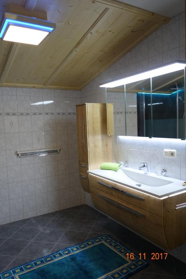 Landhaus Dangl Fliess Bagian luar foto