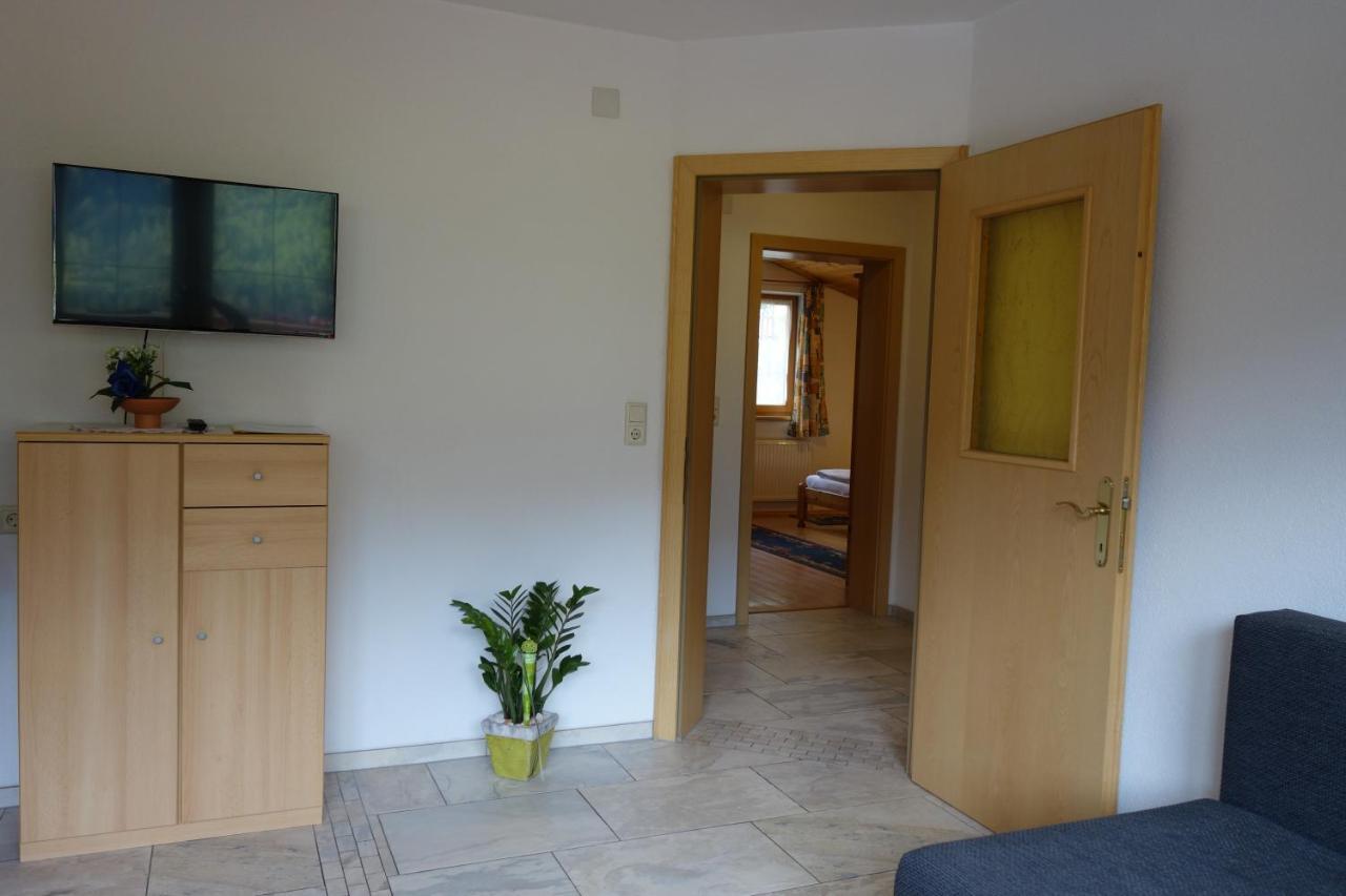 Landhaus Dangl Fliess Bagian luar foto